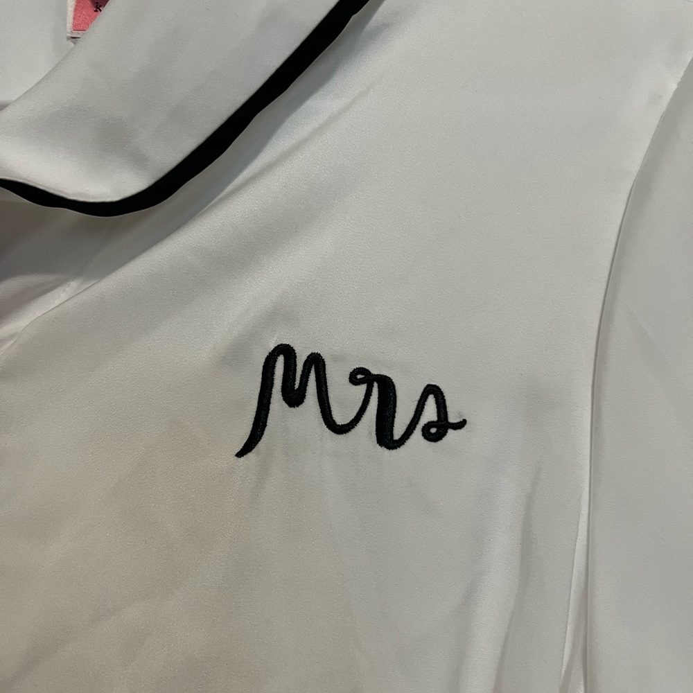 Kate Spade Wedding Robe - Picture 6 of 7